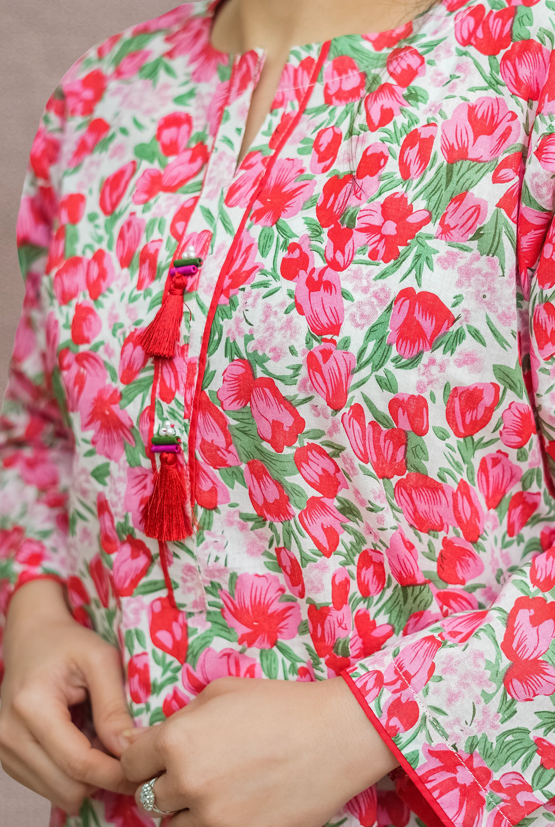 2 PIECE LAWN COTTON SUIT